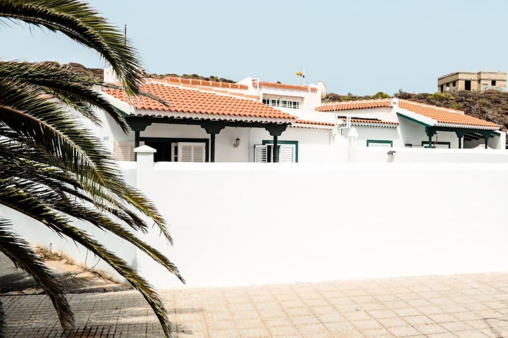 Acogedora Casa En Abades En Tranquila Urbanizacion Villa Eksteriør bilde